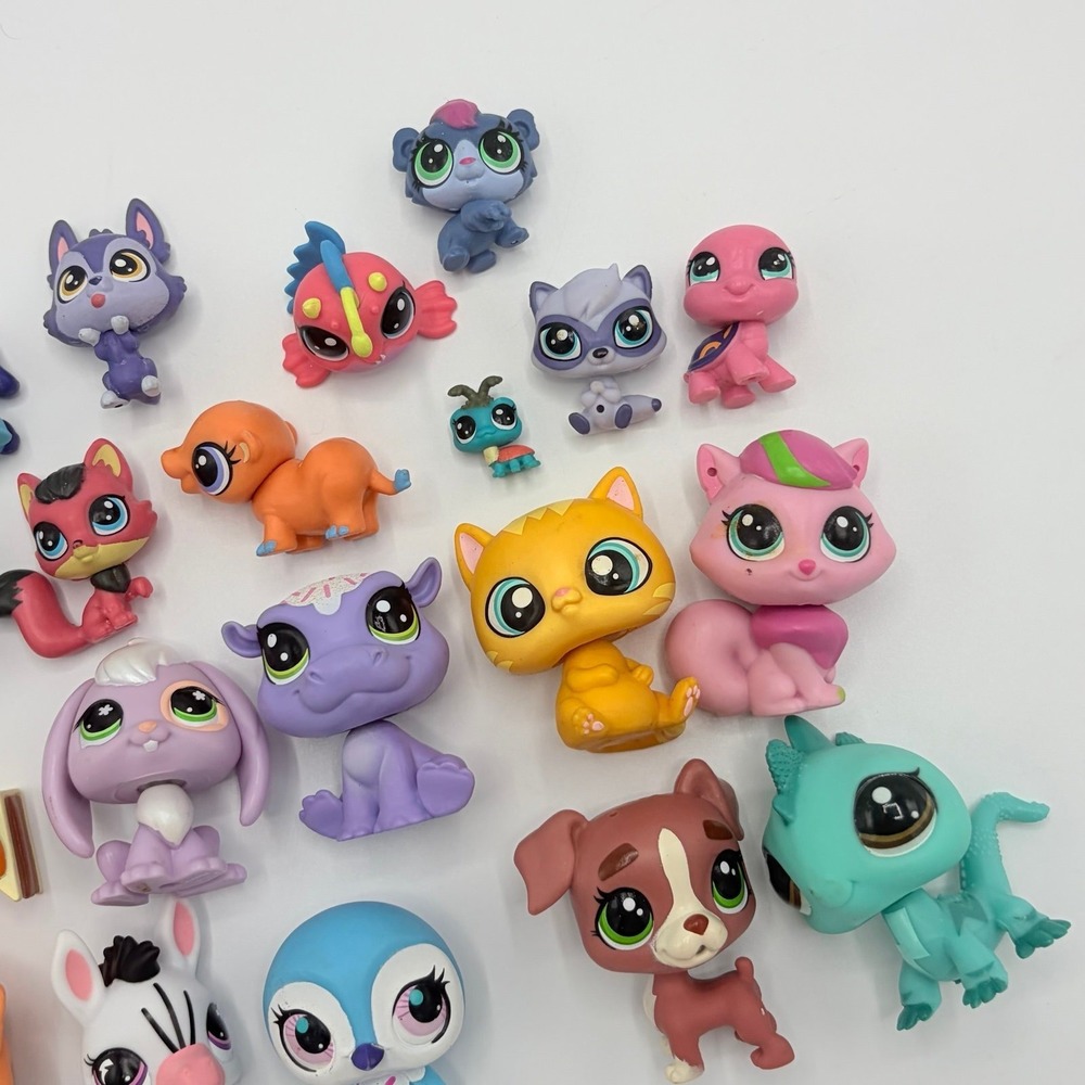 littlest pet shop lot - Picture 3 of 4